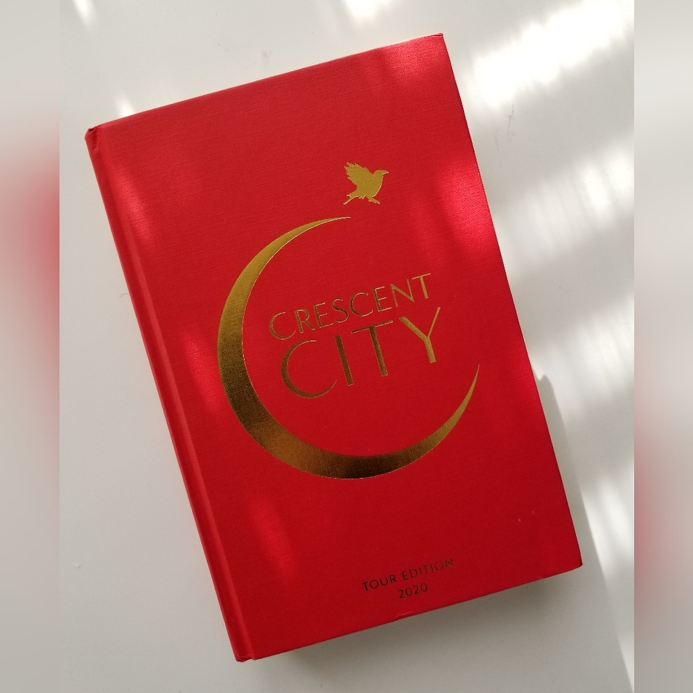 Crescent City Tour Edition 1